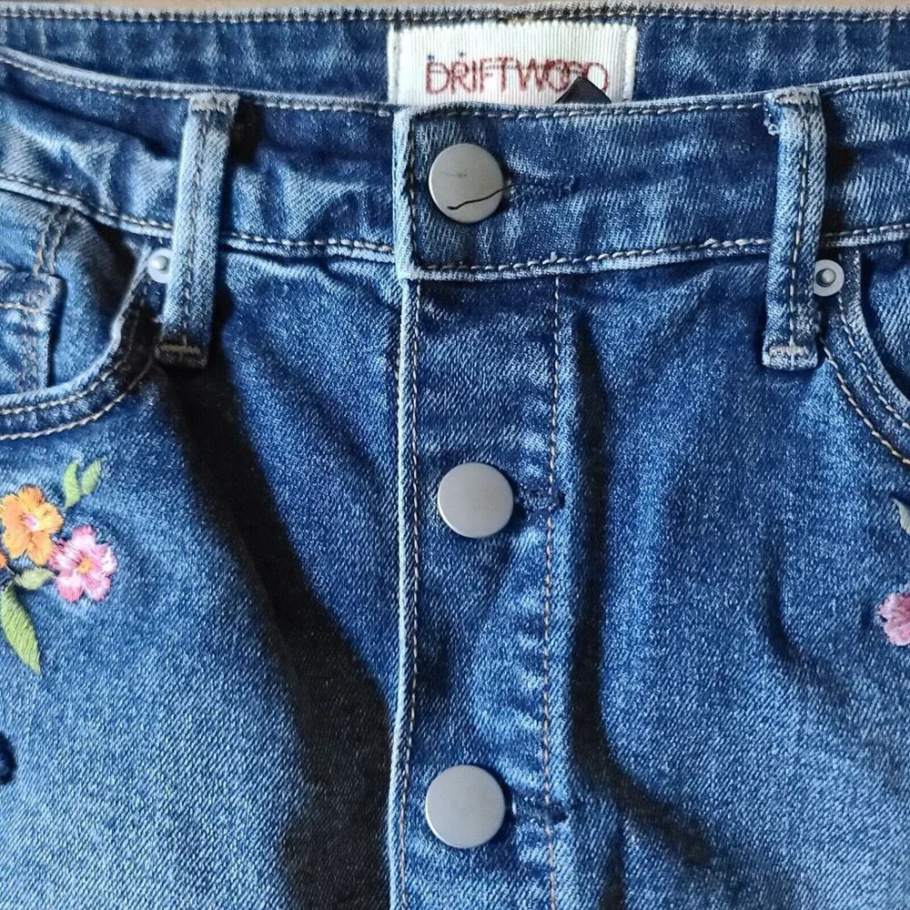 Free People Driftwood Leah Butterfly Effect Jean Mini Skirt 25 Button Front NWOT - Picture 8 of 8